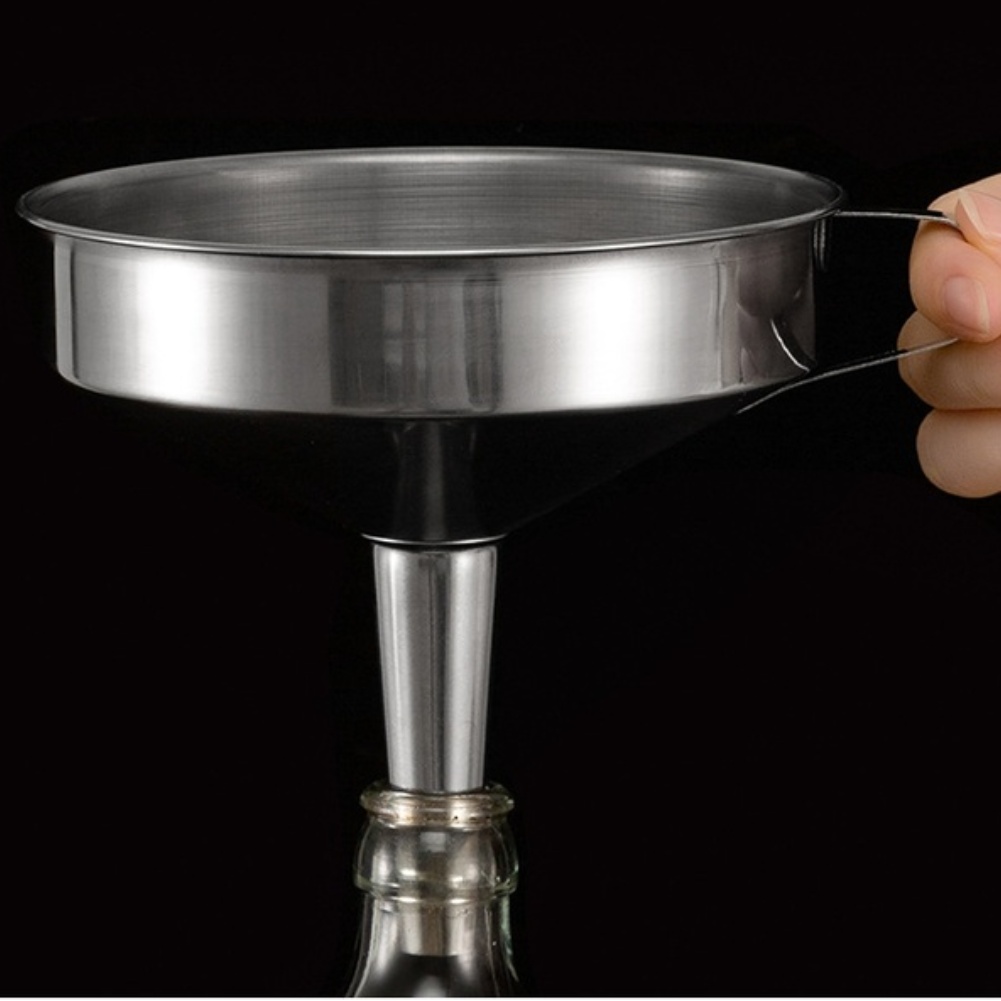 Entonnoir à huile de cuisson e - Kitchen Handy Gadgets avis et prix