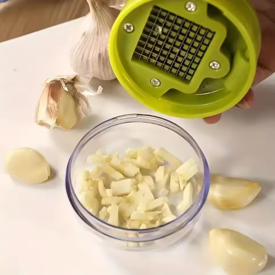 Presse-ail manuel, hachoir à a - Kitchen Gadgets Vegetable Chopper avis et prix